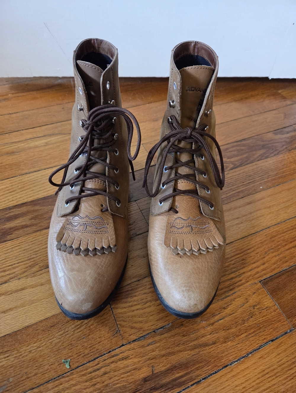 ARIAT Brown Tan Leather Western Kiltie Lace-Up Boots - Womens